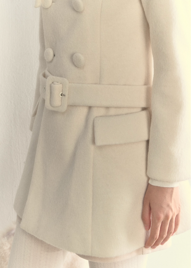 SunsetPark winter coat, double breasted wool coat, vintage lady coat, soft belted mid-length coat, furry collar winter jacket, elegant Korean winter outfit, feminine warm wool coat, cozy romantic winter style, ivory vintage coat, black vintage winter coat, soft lady coat, dreamy winter fashion, gentle warm belted coat, retro princess coat, AW Korean chic coat
