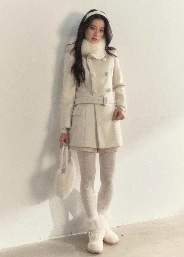 SunsetPark winter coat, double breasted wool coat, vintage lady coat, soft belted mid-length coat, furry collar winter jacket, elegant Korean winter outfit, feminine warm wool coat, cozy romantic winter style, ivory vintage coat, black vintage winter coat, soft lady coat, dreamy winter fashion, gentle warm belted coat, retro princess coat, AW Korean chic coat