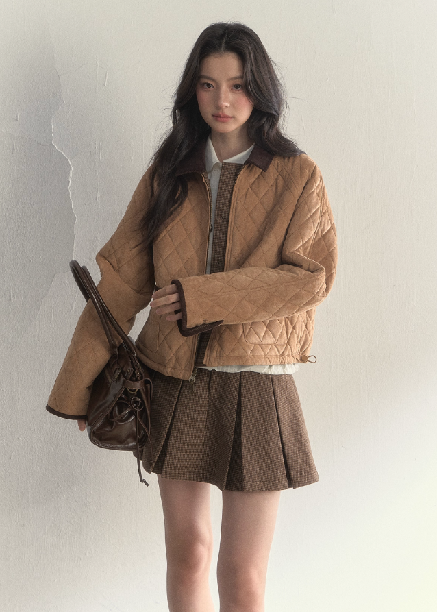 SunsetPark two-piece set, houndstooth jacket and skirt, reversible winter jacket, vintage college outfit, girly pleated skirt set, Korean preppy fashion, warm autumn outfit women, retro plaid set, soft cozy Korean style, houndstooth pleated skirt, reversible campus jacket, cute winter matching set, feminine vintage style clothing