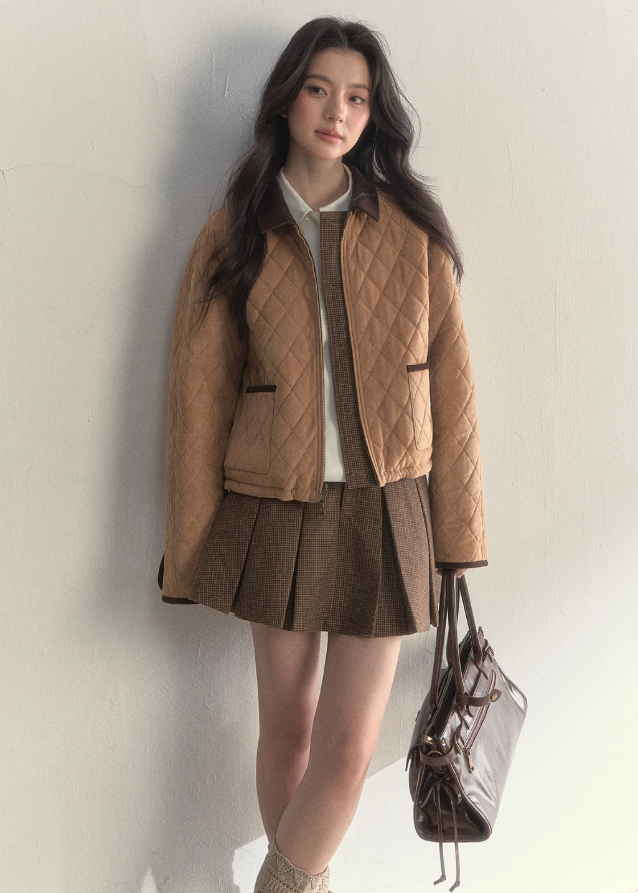 SunsetPark two-piece set, houndstooth jacket and skirt, reversible winter jacket, vintage college outfit, girly pleated skirt set, Korean preppy fashion, warm autumn outfit women, retro plaid set, soft cozy Korean style, houndstooth pleated skirt, reversible campus jacket, cute winter matching set, feminine vintage style clothing