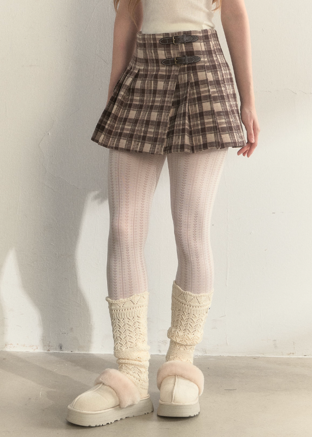 SunsetPark pleated skirt, brown plaid mini skirt, pink buckle skirt, vintage check skirt, Korean girly bottom, warm winter skirt, soft preppy plaid skirt, cute buckle detail skirt, college girl plaid mini, feminine Korean fashion, autumn winter cute skirt, vintage brown plaid pleated skirt