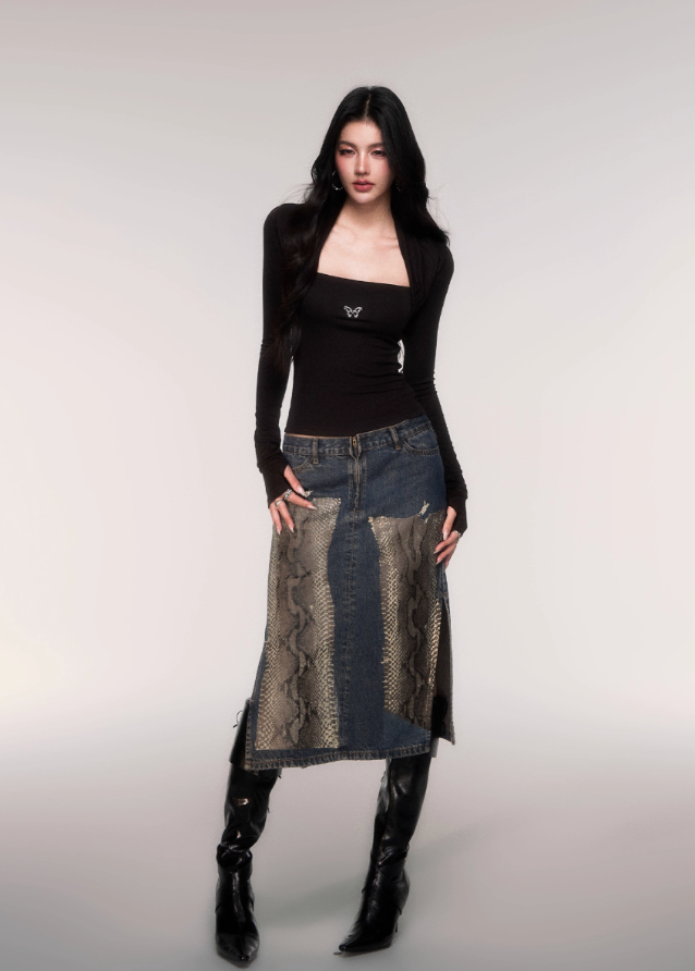 LuluSwings knit top, fake two piece long sleeve, slim fit layered top, Korean stylish slim tee, trendy hot girl top, modern layered sleeve knit, body contour knitwear, black layered knit top, pink slim knit top, fashionable Korean long sleeve, sexy city girl style top, AW fitted knit shirt, trendy dual sleeve top women