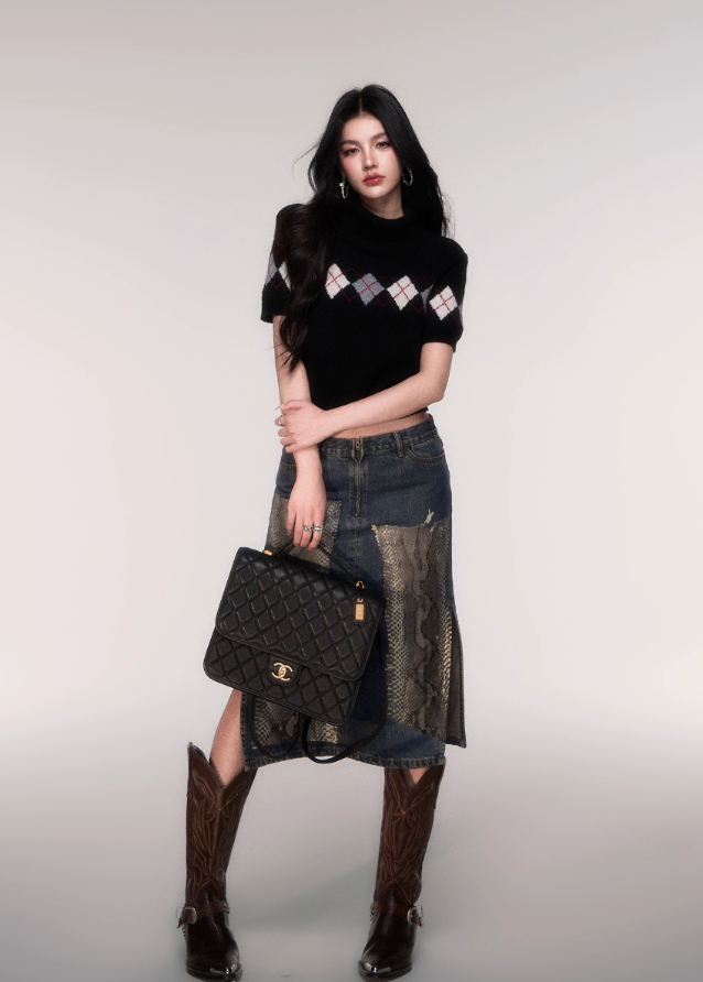 LuluSwings argyle knit top, cropped high neck sweater, preppy chic knitwear, trendy argyle short sleeve, Korean stylish knit top, modern preppy crop shirt, rhombus pattern knit, trendy nerd style top, black argyle cropped knit, city girl knitwear, AW casual chic tops, stylish Korean winter layering top