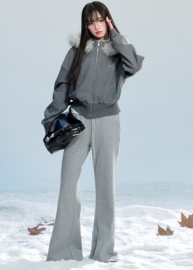 Fragile Heart fur collar hoodie, fluffy trim jacket, soft feminine winter hoodie, Korean girly zip-up coat, short cozy winter jacket, big fur collar sweatshirt, romantic warm hoodie, grey fluffy collar jacket, cute Korean outerwear, AW soft girl jackets, feminine winter hoodie coat