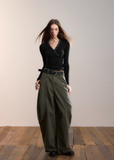 VIA PITTI pants, army green wide-leg pants, Y2K cargo trousers, loose utility slacks women, street style wide leg bottoms, Korean Y2K pants, fall winter army trousers, oversized cargo slacks, urban streetwear pants, VIA PITTI military style bottoms