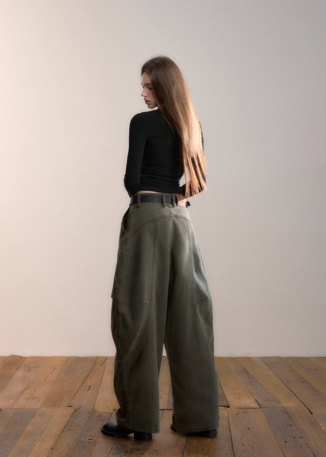 VIA PITTI pants, army green wide-leg pants, Y2K cargo trousers, loose utility slacks women, street style wide leg bottoms, Korean Y2K pants, fall winter army trousers, oversized cargo slacks, urban streetwear pants, VIA PITTI military style bottoms