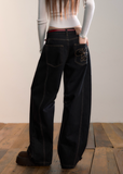 VIA PITTI jeans, heavy primary denim, wide-leg jeans women, Y2K street denim, oversized jeans women, raw indigo pants, vintage straight wide jeans, fall winter wide denim, model-off-duty jeans, Korean Y2K loose pants, VIA PITTI wide leg bottoms
