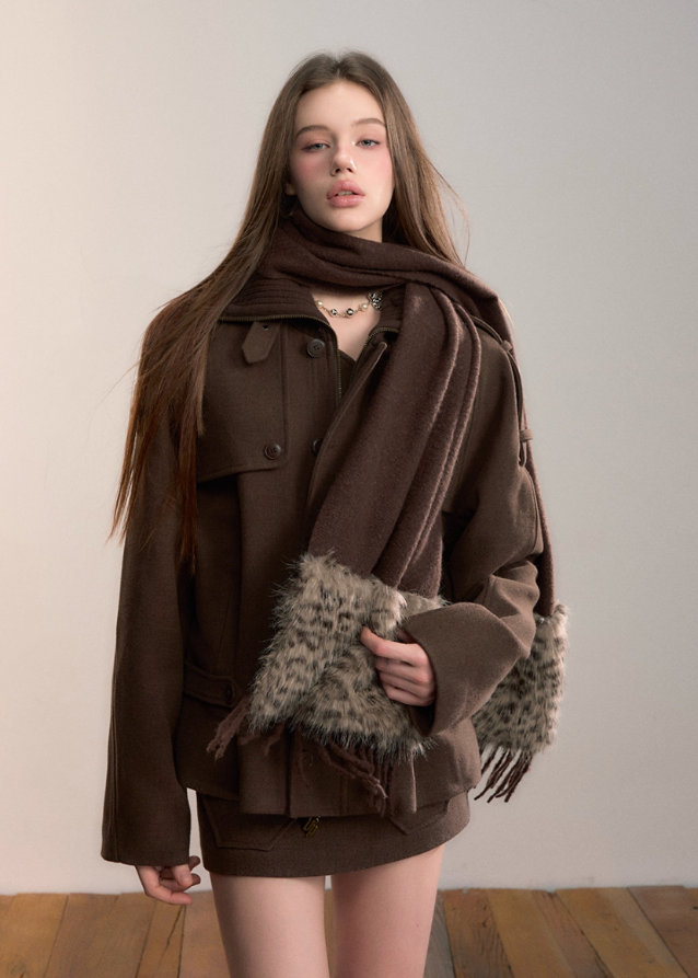 VIA PITTI jacket, heavy industry wool coat, Y2K short jacket, patchwork wool bomber, women’s winter cargo jacket, high collar wool top, streetwear wool coat, oversized wool jacket, autumn winter street style, VIA PITTI outerwear, Korean street wool jacket