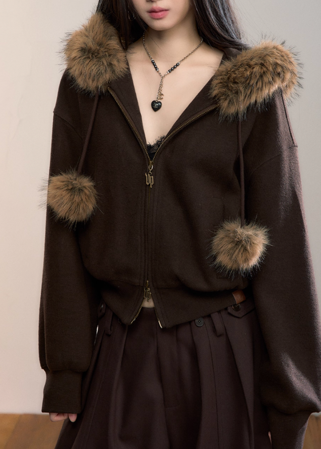 VIA PITTI fleece jacket, Y2K fur hood hoodie, faux fur fleece jacket, winter plush zip jacket, women’s fur ball hoodie, thickened fleece coat, Korean street fleece jacket, cozy winter hoodie, VIA PITTI outerwear, soft girl winter jacket, warm fluffy hood jacket