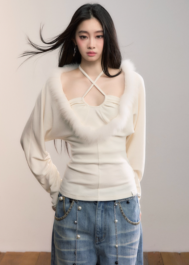 VIA PITTI knit top, faux fox fur halter top, Y2K fur trim top, cross-strap knitwear, winter sexy knit top, fur patchwork sweater, women’s halter long sleeve top, Korean Y2K knitwear, VIA PITTI autumn winter top, slim fit halter knit top, trendy fur trim shirt
