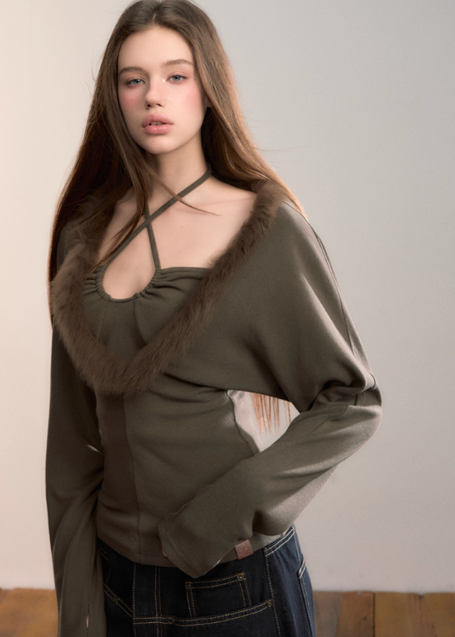 VIA PITTI knit top, faux fox fur halter top, Y2K fur trim top, cross-strap knitwear, winter sexy knit top, fur patchwork sweater, women’s halter long sleeve top, Korean Y2K knitwear, VIA PITTI autumn winter top, slim fit halter knit top, trendy fur trim shirt