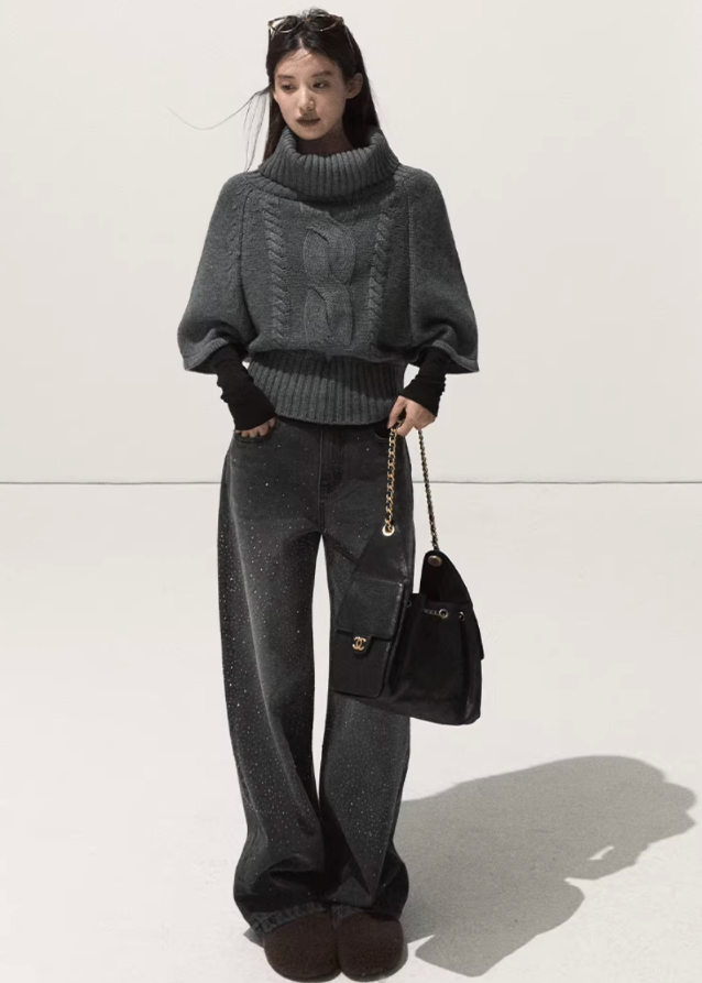 OAKMOO jeans, rhinestone jeans women, vintage washed denim, Korean street style pants, wide-leg straight jeans, sparkly rhinestone denim, winter streetwear outfit, loose casual denim pants, trendy crystal jeans