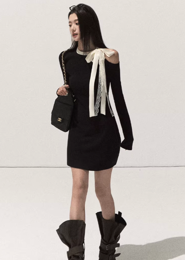 OAKMOO dress, black lace bow dress, lyocell slim dress, fall winter knit dress, Korean street style dress, long sleeve slim dress, ribbon detail dress, feminine black dress, lace-tie dress women, minimalist dark dress