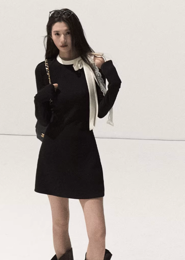 OAKMOO dress, black lace bow dress, lyocell slim dress, fall winter knit dress, Korean street style dress, long sleeve slim dress, ribbon detail dress, feminine black dress, lace-tie dress women, minimalist dark dress