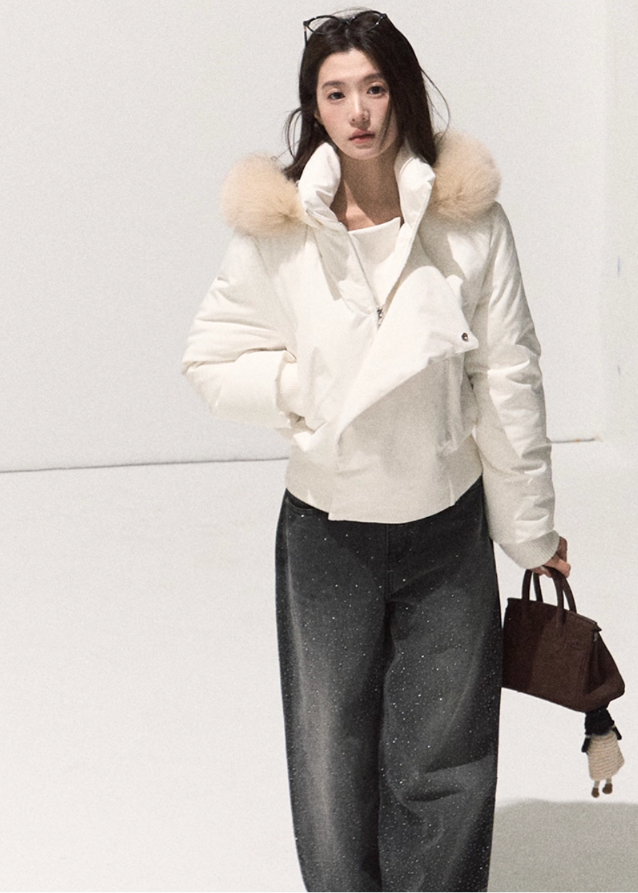 OAKMOO down jacket, white fox fur down jacket, 95 white duck down coat, winter short down parka, fox trim hooded jacket, Korean designer down jacket, warm winter coat women, sculptural down jacket, luxury fox fur collar coat