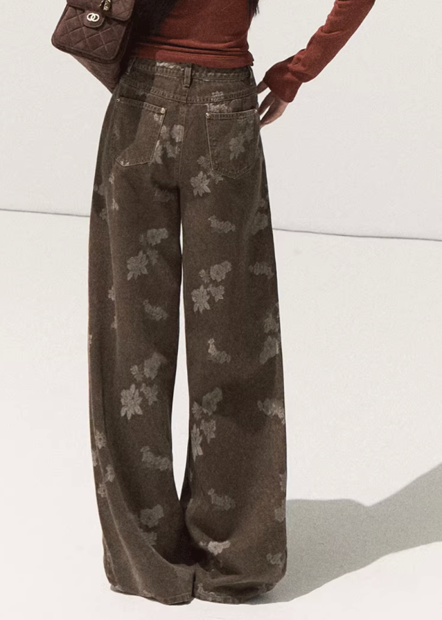 OAKMOO vintage denim, jacquard wide-leg jeans, distressed straight pants women, winter loose denim trousers, Korean designer denim, textured vintage jeans, quiet luxury casual pants, sculptural silhouette jeans, autumn winter warm denim