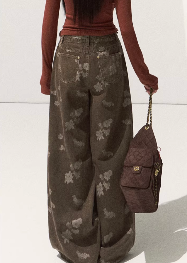 OAKMOO vintage denim, jacquard wide-leg jeans, distressed straight pants women, winter loose denim trousers, Korean designer denim, textured vintage jeans, quiet luxury casual pants, sculptural silhouette jeans, autumn winter warm denim