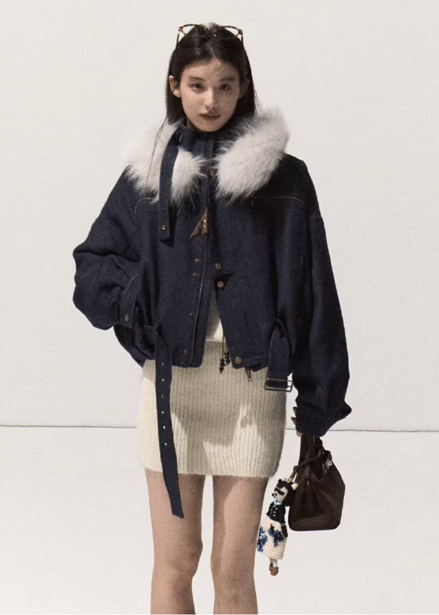 OAKMOO winter jacket, raccoon fur collar coat, brushed denim short jacket, imitation denim padded coat, cropped warm cotton jacket, Korean winter fashion outerwear, thickened cotton padded jacket, boutique winter coat women, fluffy collar denim jacket, winter warm short coat