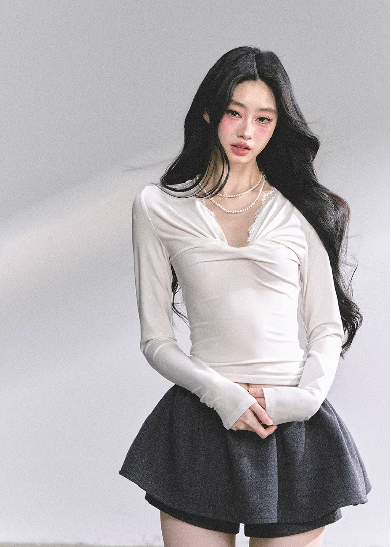 AOMALM lace top, long sleeve V-neck top women, slimming lace T-shirt, Korean feminine top, hot girl long sleeve top, autumn slim fit top, lace detail shirt women, soft stretch long sleeve, elegant V-neck top, Korean aesthetic clothing, fitted women’s top, lightweight fall top, feminine lace blouse, layering long sleeve top