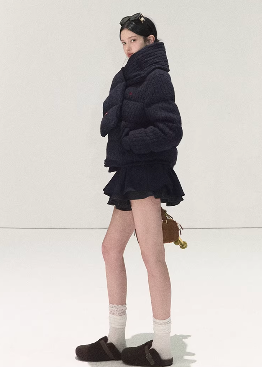 OAKMOO down jacket, white goose down jacket, cable knit down coat, Korean winter jacket women, contrast embroidery jacket, premium down outerwear, cozy winter puffer women, stylish Korean down jacket, holiday winter jacket women, high collar down coat, luxury goose down jacket, modern Korean fashion outerwear, warm lightweight down jacket, winter statement coat, designer down jacket women