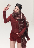 OAKMOO knit cardigan, Korean cable knit cardigan, women’s wool cardigan, filigree knit sweater, slim fit knit cardigan, Korean winter fashion, elegant knitwear women, Christmas knit cardigan, layering cardigan women, soft wool blend sweater, minimalist Korean style, OAKMOO winter cardigan, feminine knit top