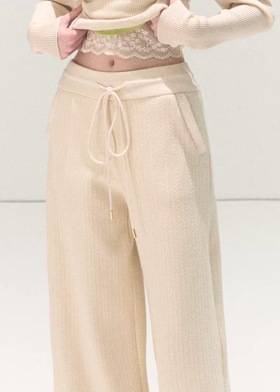 OAKMOO knit pants, Korean wide-leg pants, women’s knit trousers, high-waisted knit pants, soft winter pants women, loose fit knit pants, Korean minimal style pants, cozy wide pants, elastic waist knit trousers, winter lounge pants women, OAKMOO winter bottoms, soft straight-leg pants