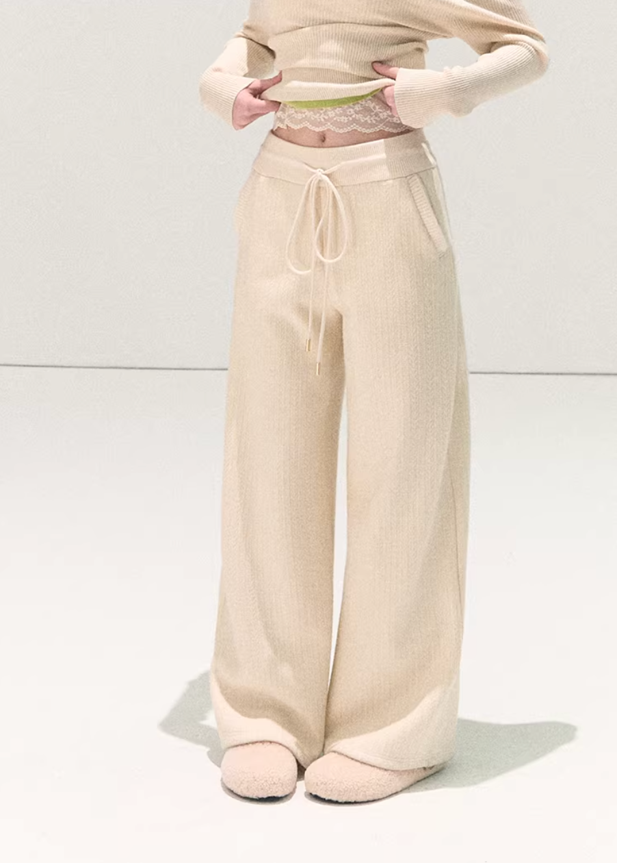OAKMOO knit pants, Korean wide-leg pants, women’s knit trousers, high-waisted knit pants, soft winter pants women, loose fit knit pants, Korean minimal style pants, cozy wide pants, elastic waist knit trousers, winter lounge pants women, OAKMOO winter bottoms, soft straight-leg pants