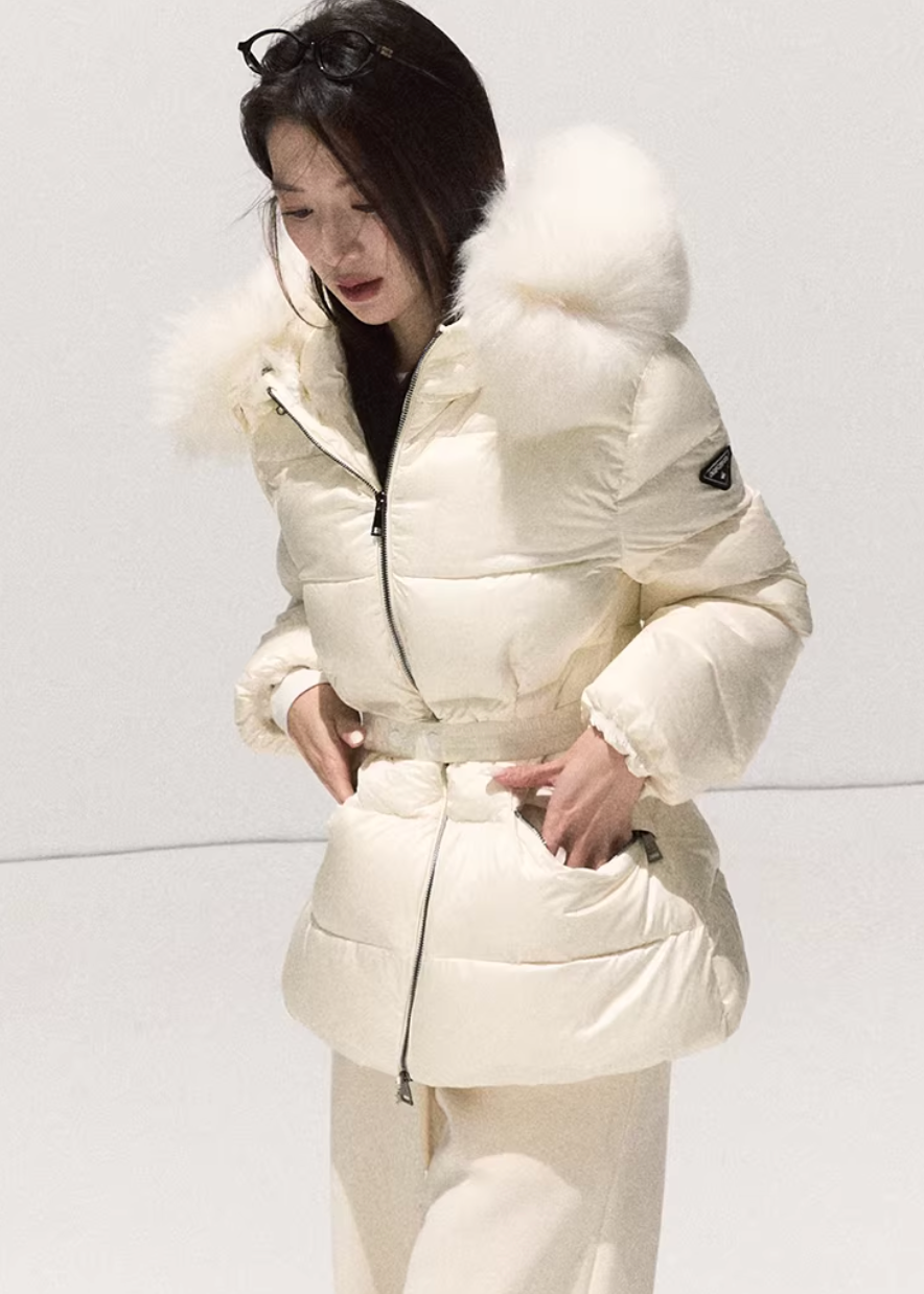 OAKMOO down jacket, white duck down jacket women, Korean luxury down coat, fur collar down jacket, hooded down jacket women, white winter down coat, OAKMOO winter outerwear, imitation fox fur jacket, waist slimming down jacket, elegant Korean winter coat, women’s luxury down jacket