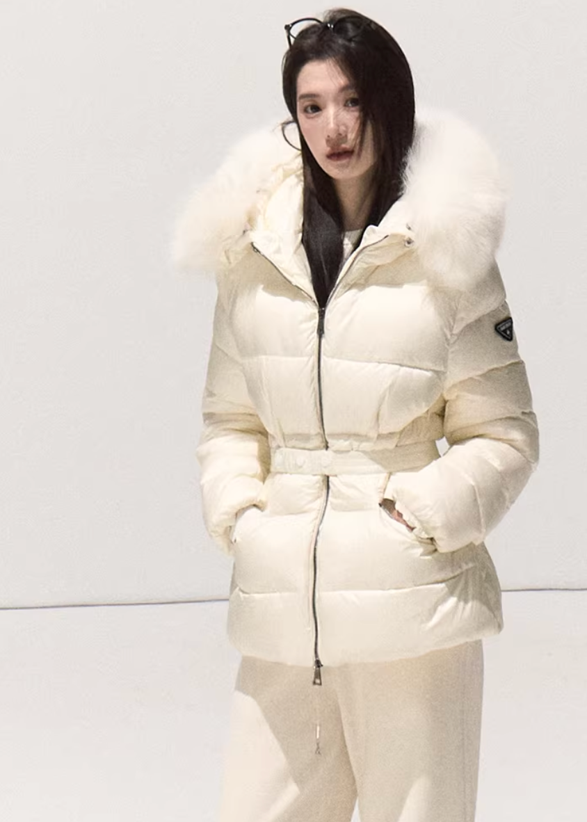 OAKMOO down jacket, white duck down jacket women, Korean luxury down coat, fur collar down jacket, hooded down jacket women, white winter down coat, OAKMOO winter outerwear, imitation fox fur jacket, waist slimming down jacket, elegant Korean winter coat, women’s luxury down jacket