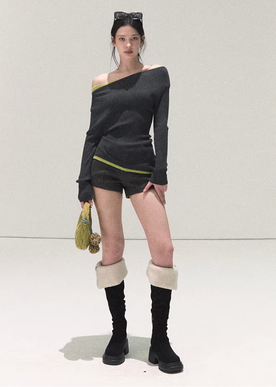 OAKMOO knit top, slanted shoulder top women, asymmetric knit top, Korean winter top, slim fit knit shirt, long sleeve knit top women, OAKMOO winter collection, Christmas knit top, women’s bottoming top, Korean style layering top, off shoulder knit top, winter inner top women