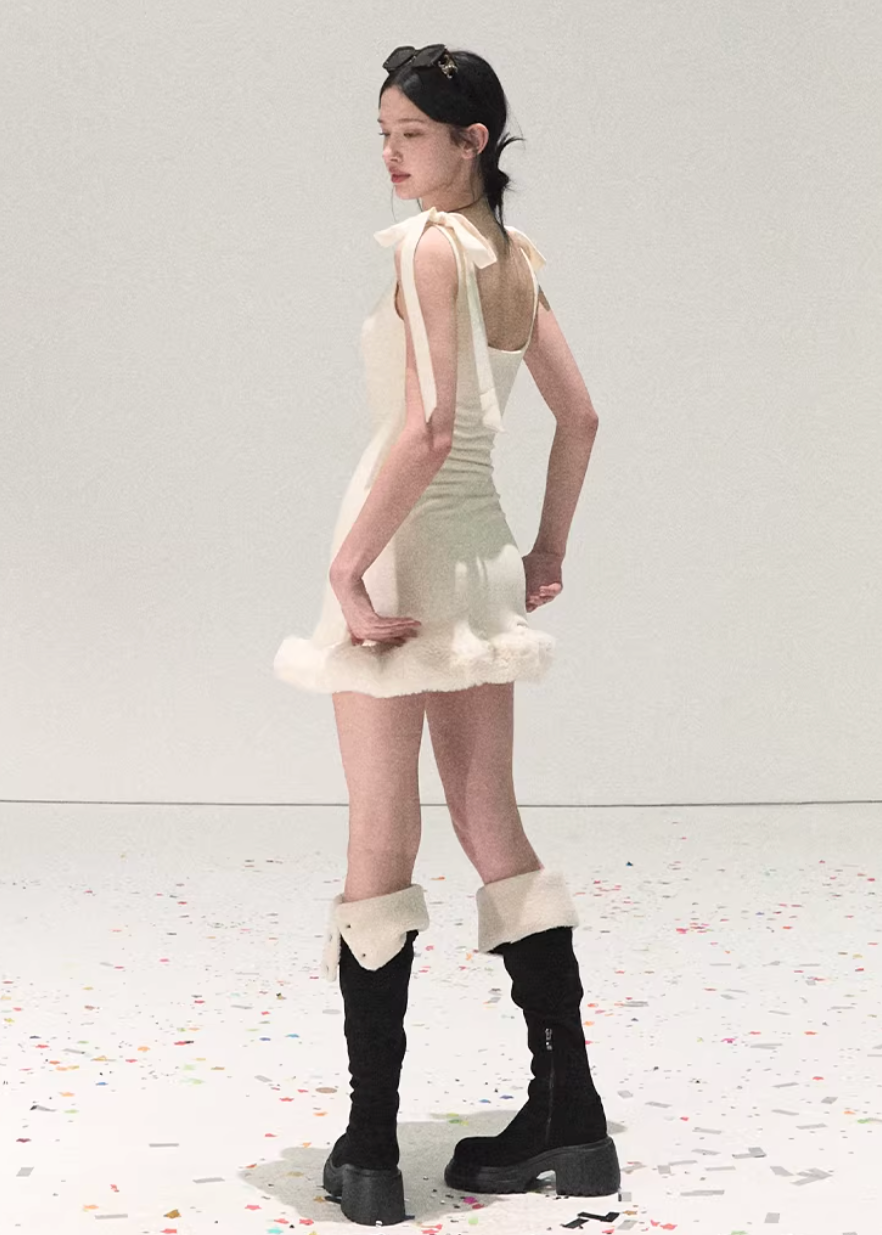 OAKMOO knit dress, winter knit mini dress, fake two piece dress women, Christmas knit dress, New Year outfit women, lace knit dress winter, Korean feminine dress, holiday mini dress, OAKMOO winter dress, slim fit knit dress, soft winter dress women, elegant holiday dress