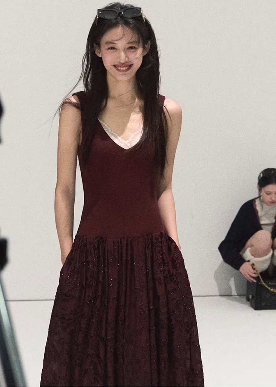 OAKMOO silk dress, jacquard camisole dress, long slip dress women, Korean elegant dress, autumn winter maxi dress, silk touch long dress, minimalist Korean fashion, OAKMOO dress collection, layered winter dress, women temperament dress, refined evening dress, soft drape maxi dress