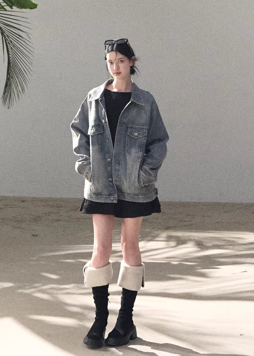 denim work jacket women, crystal denim jacket, embellished denim outerwear, korean utility jacket, mid length denim jacket, heavyweight denim jacket, modern women denim, casual chic denim jacket, premium denim outerwear, relaxed fit denim jacket, subtle sparkle jacket, everyday denim layer, structured denim jacket, oakmoo denim style, contemporary women jacket