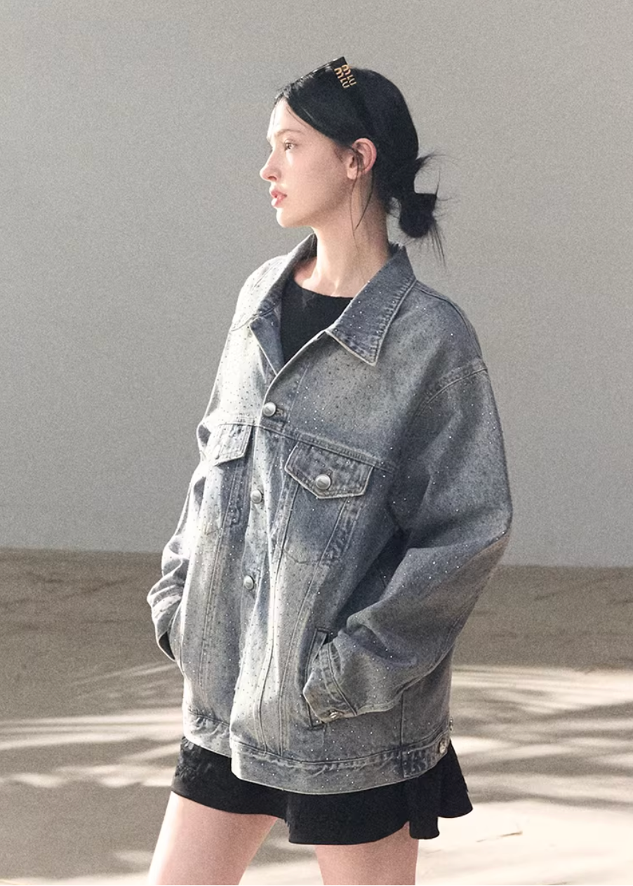 denim work jacket women, crystal denim jacket, embellished denim outerwear, korean utility jacket, mid length denim jacket, heavyweight denim jacket, modern women denim, casual chic denim jacket, premium denim outerwear, relaxed fit denim jacket, subtle sparkle jacket, everyday denim layer, structured denim jacket, oakmoo denim style, contemporary women jacket