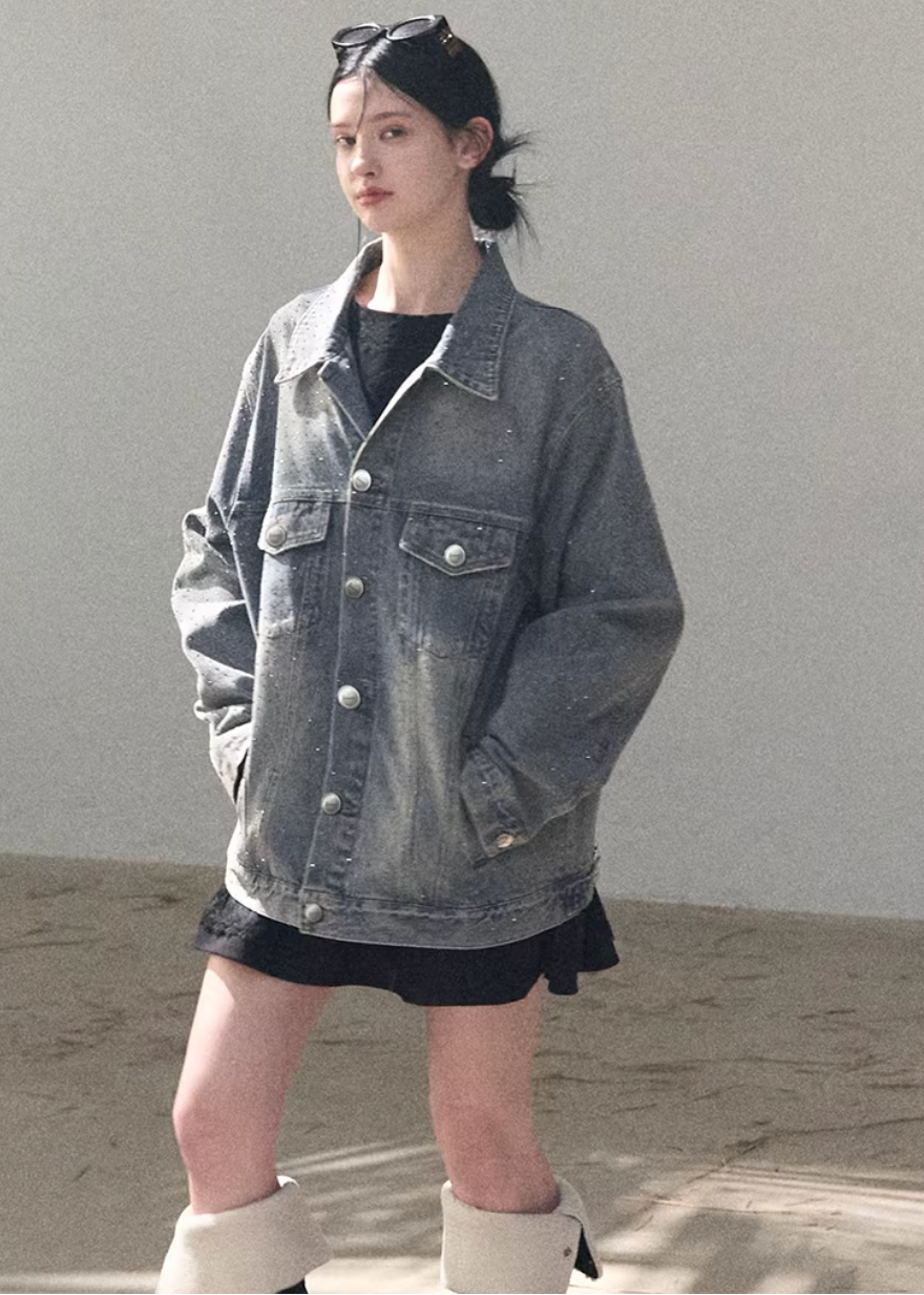 denim work jacket women, crystal denim jacket, embellished denim outerwear, korean utility jacket, mid length denim jacket, heavyweight denim jacket, modern women denim, casual chic denim jacket, premium denim outerwear, relaxed fit denim jacket, subtle sparkle jacket, everyday denim layer, structured denim jacket, oakmoo denim style, contemporary women jacket