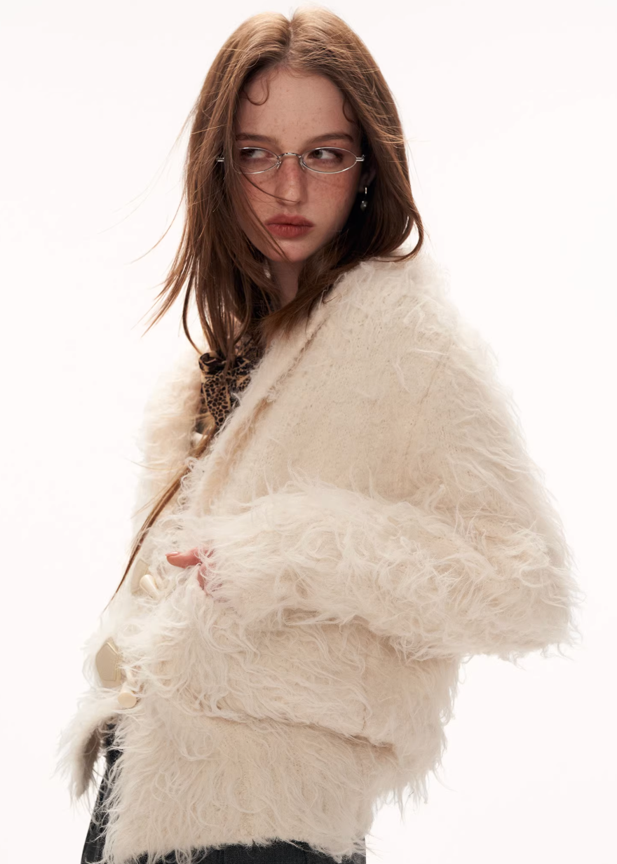 loop yarn cardigan women, fleece knit cardigan, oversized lazy sweater, y2k cozy knitwear, white knit cardigan women, loose fit winter sweater, street style cardigan women, plush knit sweater, trendy fall winter knit, mamc cardigan style, casual oversized knit, soft fleece sweater women, fashion knit jacket, y2k street sweater, cozy women cardigan