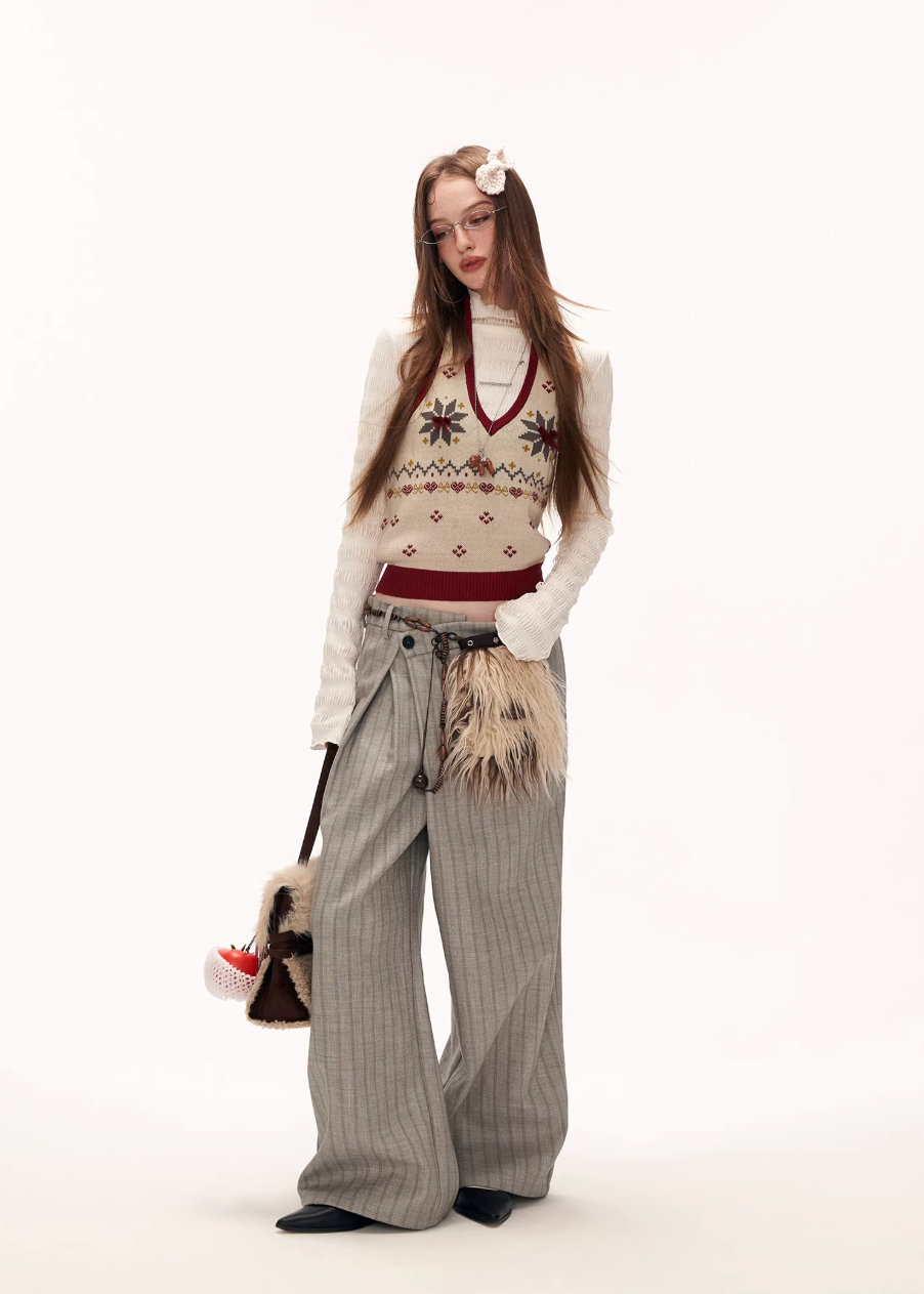 fair isle knit vest women, y2k sweater vest, halter neck knit top, v neck knit vest, street style knitwear women, autumn winter knit vest, retro pattern sweater, layered knit top women, casual street knit vest, trendy y2k top women, fashion knit vest, mamc knit style, cozy streetwear knit, versatile sweater vest, women street fashion top