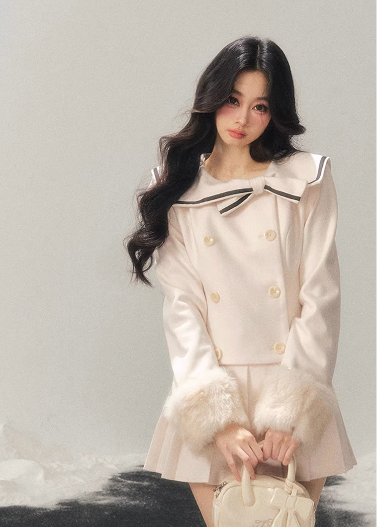 preppy winter dress women, pleated mini dress, slimming women dress, korean minimal dress, elegant short dress women, winter pleated skirt dress, refined women outfit, structured mini dress, feminine daily wear dress, premium women dress, aomalm dress style, classic preppy dress women, modern elegant dress, understated luxury women clothing, winter fashion dress