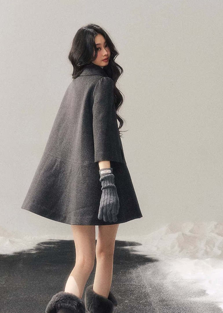 tweed wool coat women, mid length winter coat, gold button wool coat, korean minimal outerwear, refined women coat, elegant winter jacket women, structured wool coat, understated luxury coat, premium women outerwear, aomalm wool style, classic tweed coat women, feminine winter coat, modern wool mid coat, daily luxury outerwear, winter fashion women coat