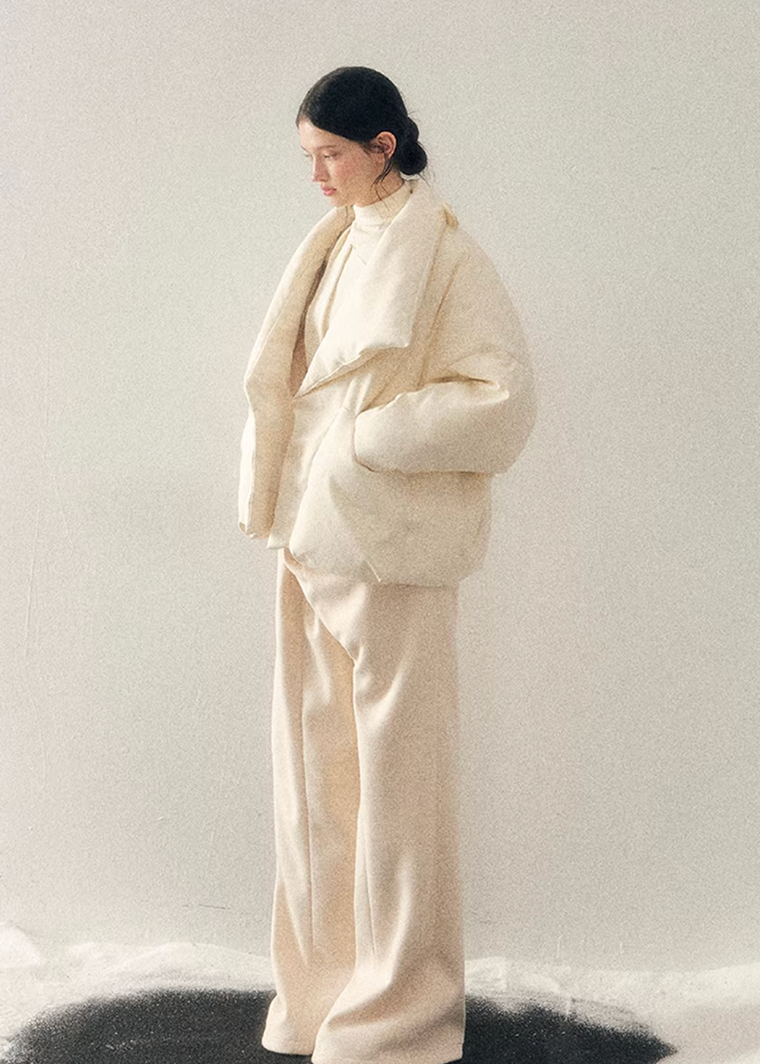 white duck down jacket women, winter down coat women, turtleneck puffer jacket, korean minimal outerwear, warm winter jacket women, premium down coat, thickened winter jacket, elegant puffer women, refined winter outerwear, aomalm down style, understated luxury coat, cold weather jacket women, modern women down jacket, soft silhouette winter coat, daily winter essential