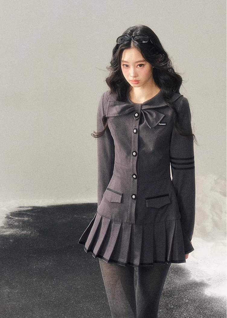 collegiate winter dress women, waist defined dress, american preppy dress women, korean minimal dress, elegant winter mini dress, refined women dress, classic campus style dress, feminine daily wear dress, premium women clothing, aomalm dress style, structured winter dress, modern preppy outfit women, understated luxury dress, winter fashion women dress, timeless women dress