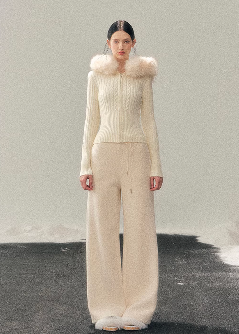 hooded knit sweater women, cable knit winter top, korean minimal knitwear, slim fit knit sweater, winter hooded sweater women, refined women knit top, soft cable knit jacket, elegant casual winter wear, premium knitwear women, aomalm knit style, understated luxury sweater, warm winter knit top, modern women sweater, versatile knit jacket women, feminine winter knit