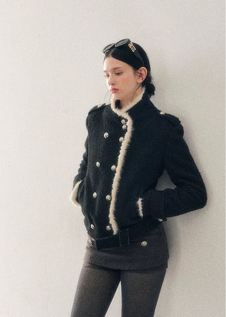 hepburn wool coat women, padded wool jacket women, winter wool coat women, korean minimal outerwear, elegant winter coat, refined women jacket, classic short wool coat, premium women outerwear, aomalm wool style, understated luxury winter wear, thickened wool coat, feminine winter jacket, modern women coat, timeless winter outerwear, daily luxury wool coat