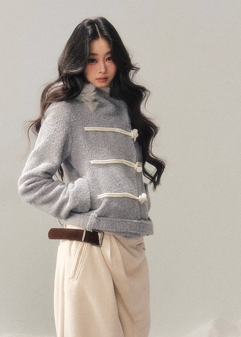 horn button wool jacket women, hooded wool coat women, padded winter jacket women, french style wool coat, korean minimal outerwear, refined winter jacket, elegant women coat, thickened wool jacket, premium women outerwear, aomalm wool style, understated luxury winter wear, modern women wool coat, feminine winter jacket, classic toggle coat women, daily winter outerwear