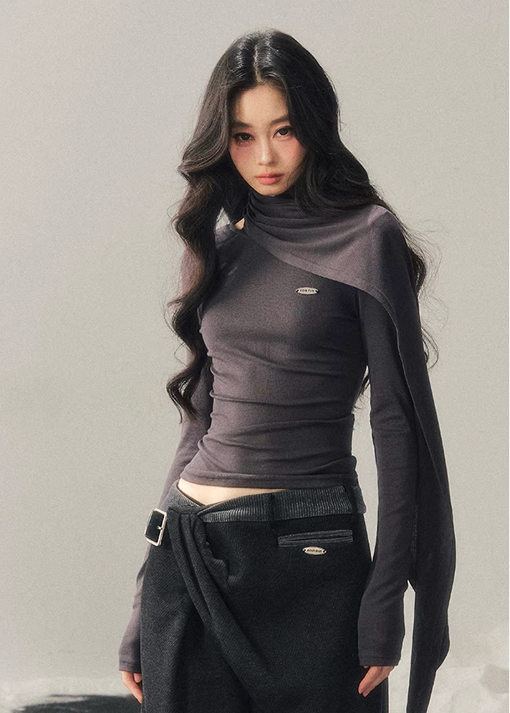 wool long sleeve top women, winter base layer women, waist fitted t shirt women, korean minimal top, refined women basics, soft wool tee women, elegant winter layering top, premium women knitwear, aomalm top style, understated luxury clothing, modern women long sleeve, versatile winter top, slim fit wool t shirt, daily wear women top, minimal winter essential