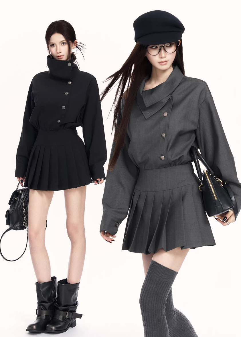 trench style mini dress women, pleated waist dress, british college dress women, edgy commuter dress, lapel mini dress women, dark minimalist fashion dress, vock dress style, tailored spring dress women, urban preppy dress, waist shaping mini dress, alternative office wear women, structured pleated dress, modern black gray dress, controlled silhouette fashion, early spring women dress