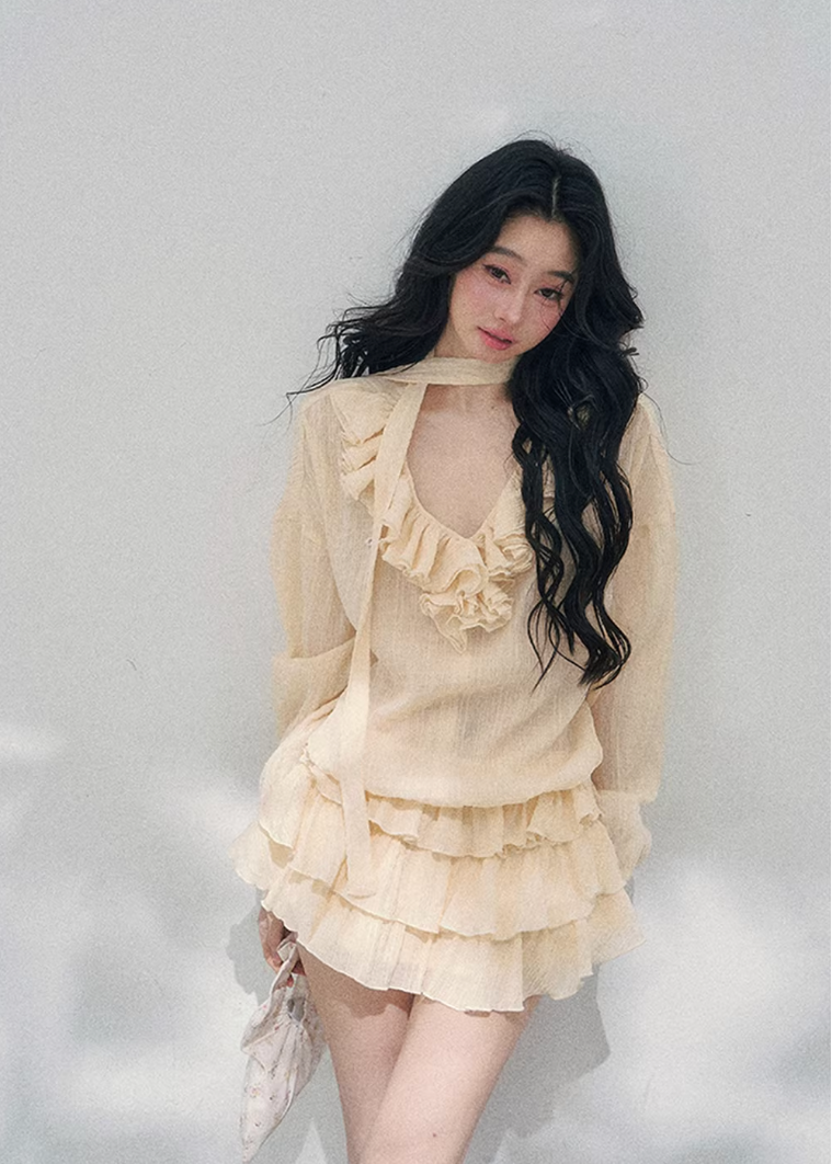 spring mini dress women, cake skirt dress, ruffle tiered dress women, seaside resort dress, aomalm dress style, feminine spring outfit women, slimming mini dress, lightweight spring dress, elegant casual dress women, french romantic dress, korean french style clothing, layered short dress women, soft ruffle mini dress, resort wear women dress, refined spring fashion