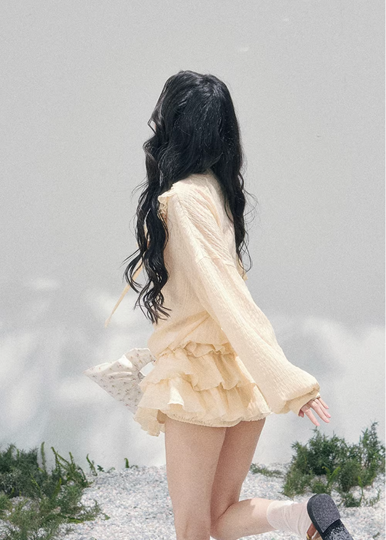 spring mini dress women, cake skirt dress, ruffle tiered dress women, seaside resort dress, aomalm dress style, feminine spring outfit women, slimming mini dress, lightweight spring dress, elegant casual dress women, french romantic dress, korean french style clothing, layered short dress women, soft ruffle mini dress, resort wear women dress, refined spring fashion