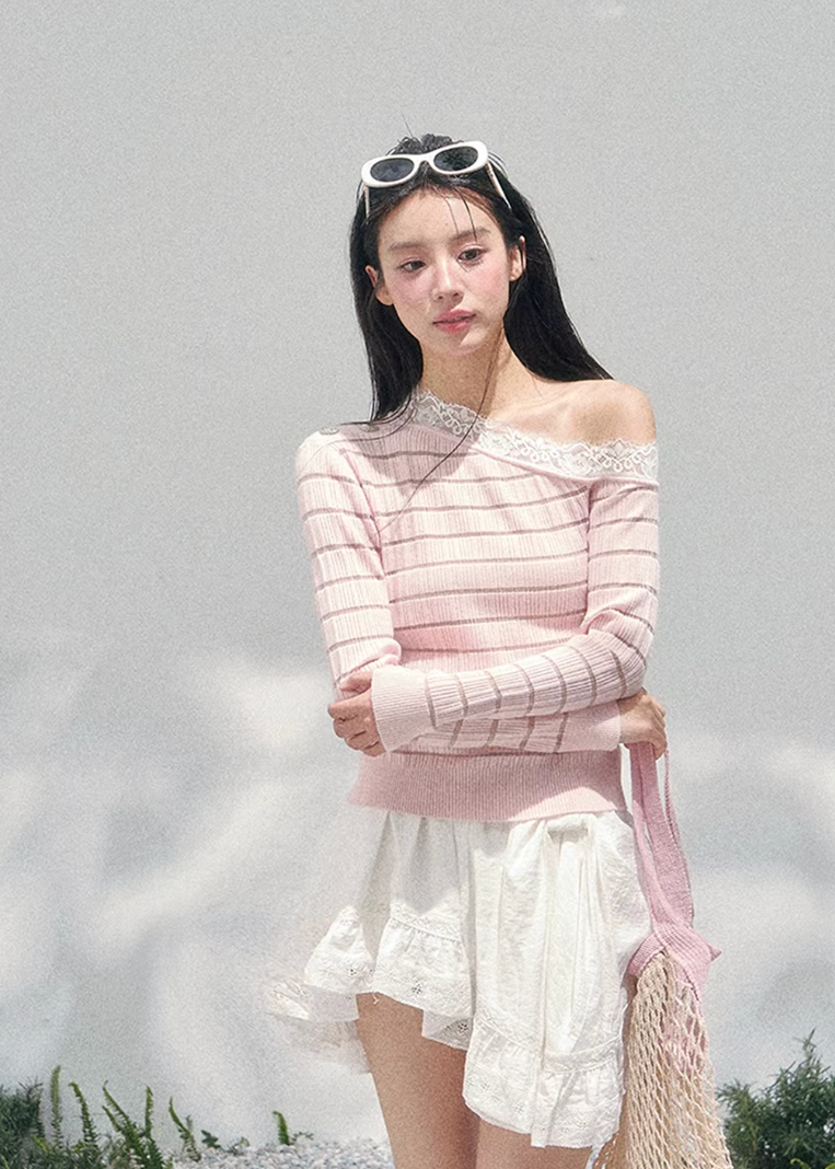 AOMALM lace mini skirt, French romantic puff skirt, feminine irregular lace skirt women, Korean elegant spring mini skirt, quiet luxury romantic outfit, Parisian inspired lace ruffle skirt, delicate layered lace mini skirt, romantic Korean French aesthetic clothing, high waist lace puff skirt women, elegant spring lace fashion, soft feminine mini skirt design, refined luxury womenswear skirt, romantic lightweight spring skirt, luxury Korean designer inspired lace skirt