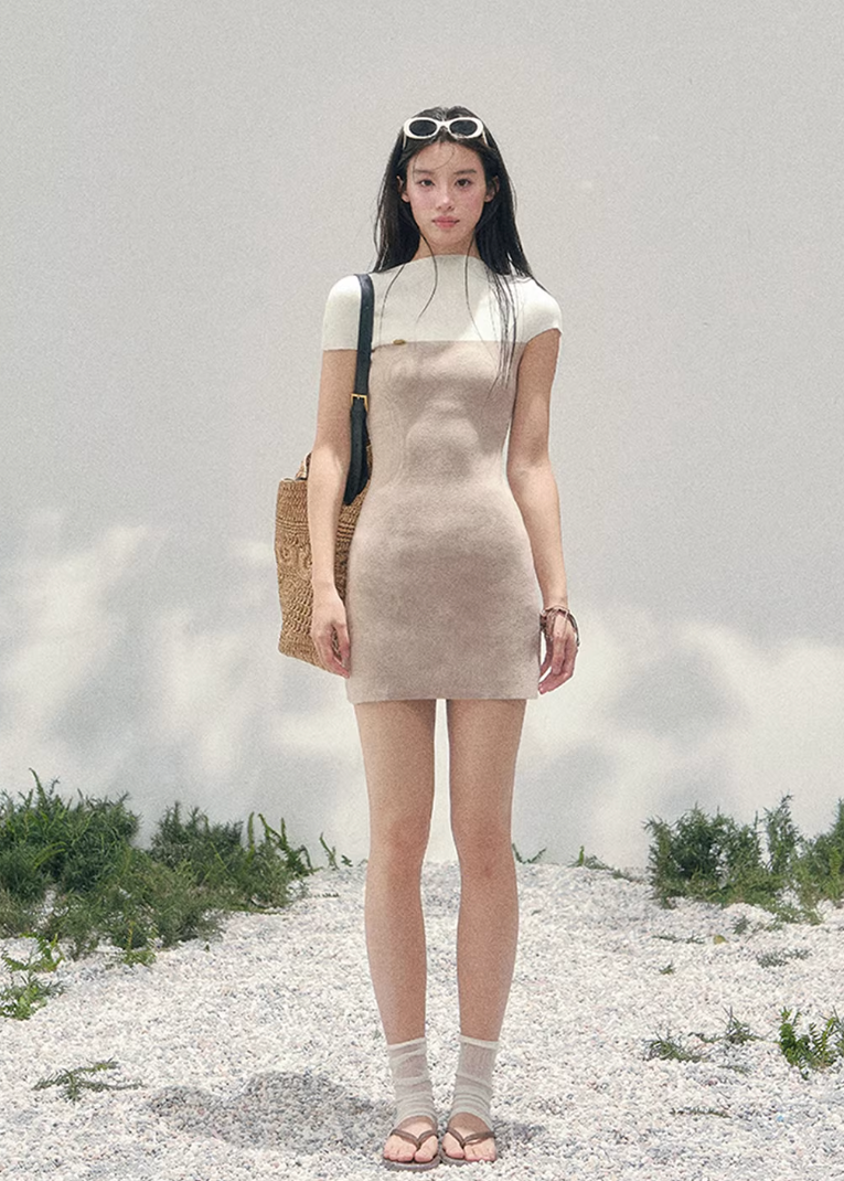 AOMALM knit mini dress women, French romantic fitted dress, feminine colorblock knit dress, Korean elegant spring mini dress, quiet luxury romantic outfit, Parisian inspired knit dress women, refined feminine silhouette dress, romantic Korean French aesthetic clothing, lightweight spring knit mini, elegant body shaping knit dress, soft luxury womenswear dress, mature feminine mini dress style, luxury Korean designer inspired knitwear, refined spring outfit women